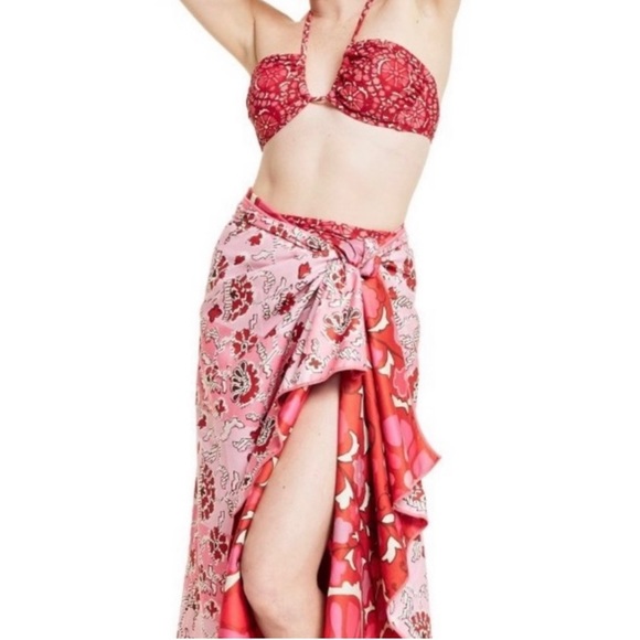 NWT RHODE x Target red Zinnia Floral Print Bandeau Halter Bikini Top - m (8-10) - Picture 2 of 5